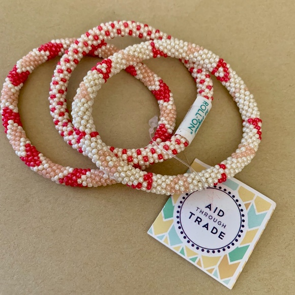 Aid Through Trade Flamingo Set Three Bracelets NWT + 4 Just Added Silver/Black - Picture 4 of 9